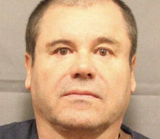 El Chapo pide al juez que lo sentenció a cadena perpetua, que revise las condiciones en que vive su encierro