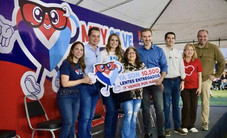 Supera programa “Monterrey se ve mejor” los 10 mil 500 lentes entregados