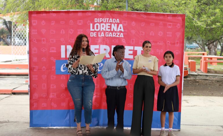 Lleva Lorena de la Garza internet de calidad a escuelas de Monterrey