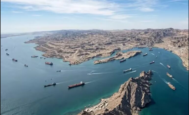 Irán vuelve a cerrar el estrecho de Ormuz tras acusar a Estados Unidos de cometer actos de «piratería»