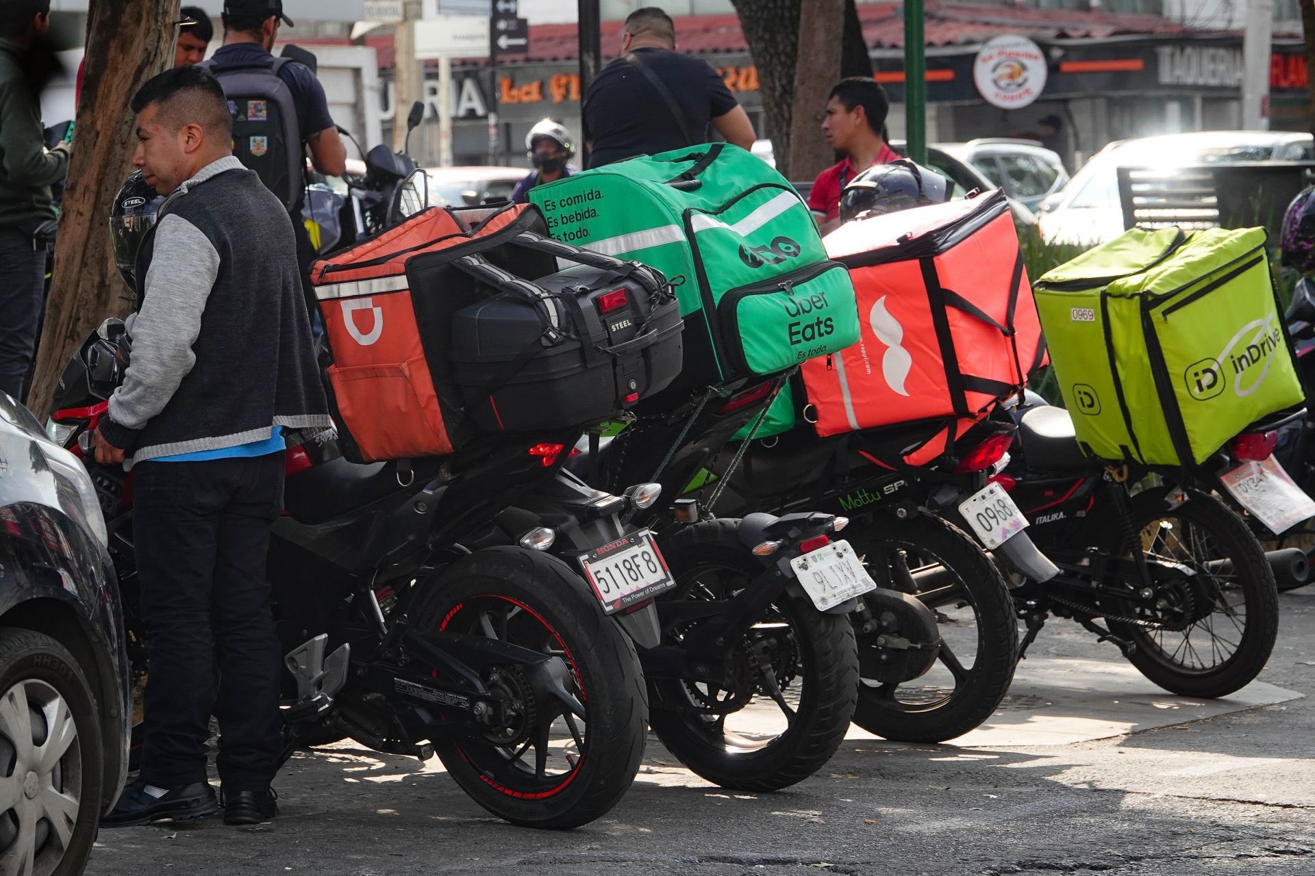 Reporta IMSS caída de 1.17 millones de empleos formales