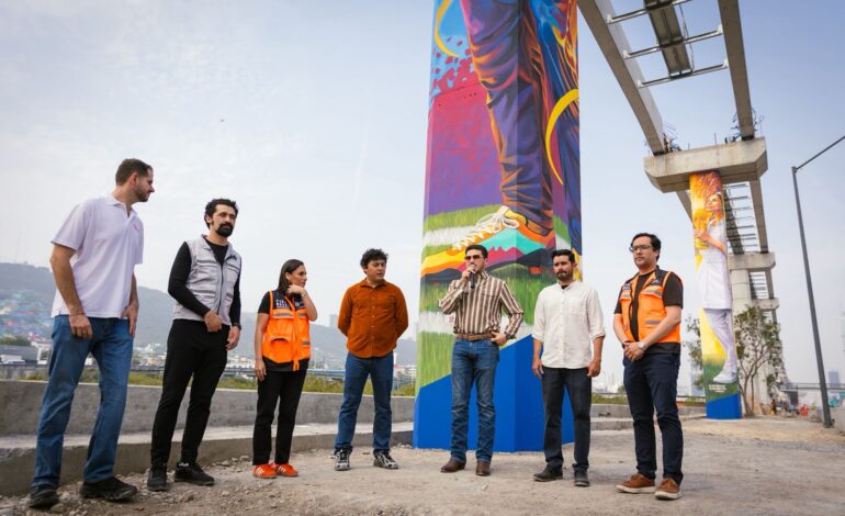 Entrega Samuel García murales del corredor FIFA del proyecto Trazos Mundialistas