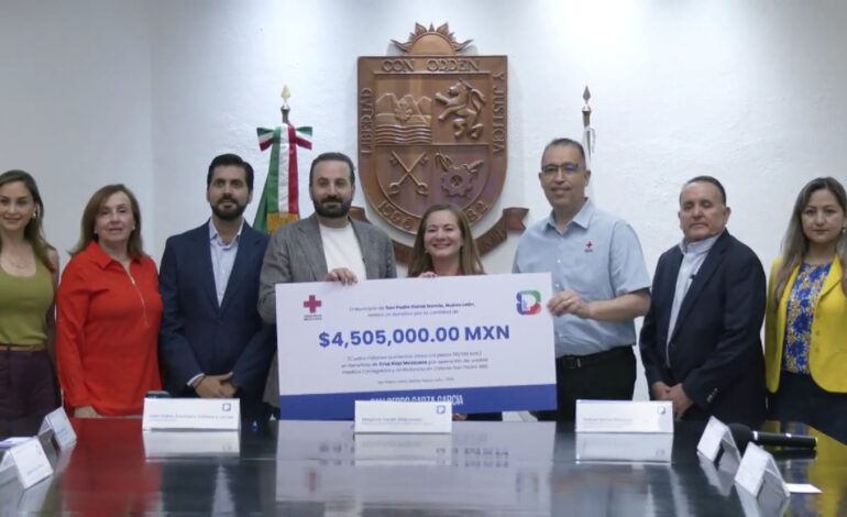Entrega San Pedro donativo a Cruz Roja y asegura atención permanente