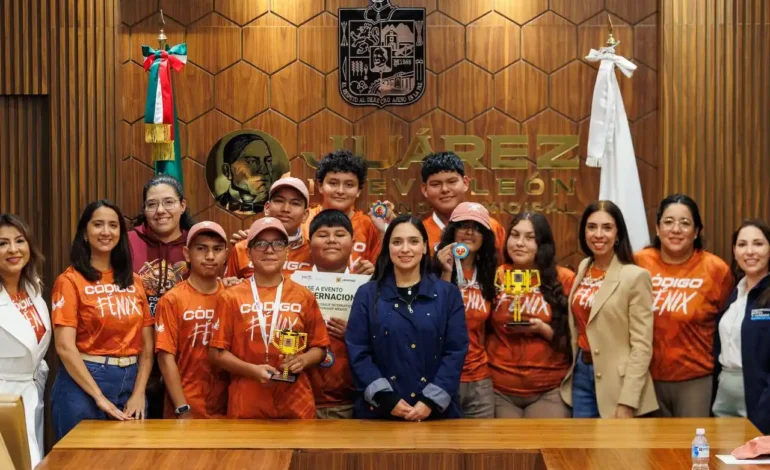 Apoya Juárez a estudiantes de robótica rumbo a competencia internacional