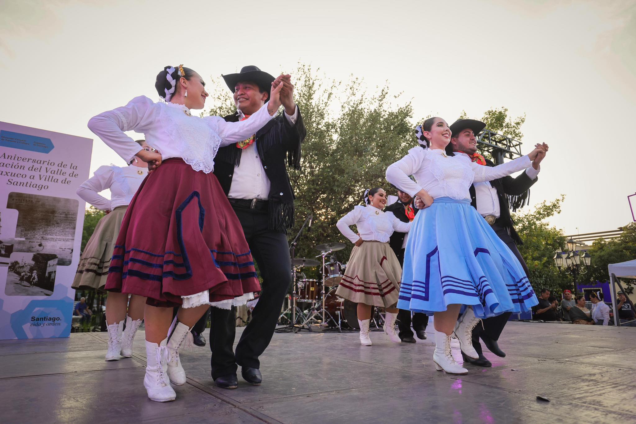 Celebran santiaguenses el 195 aniversario la elevación de Valle del Guaxuco a Villa de Santiago