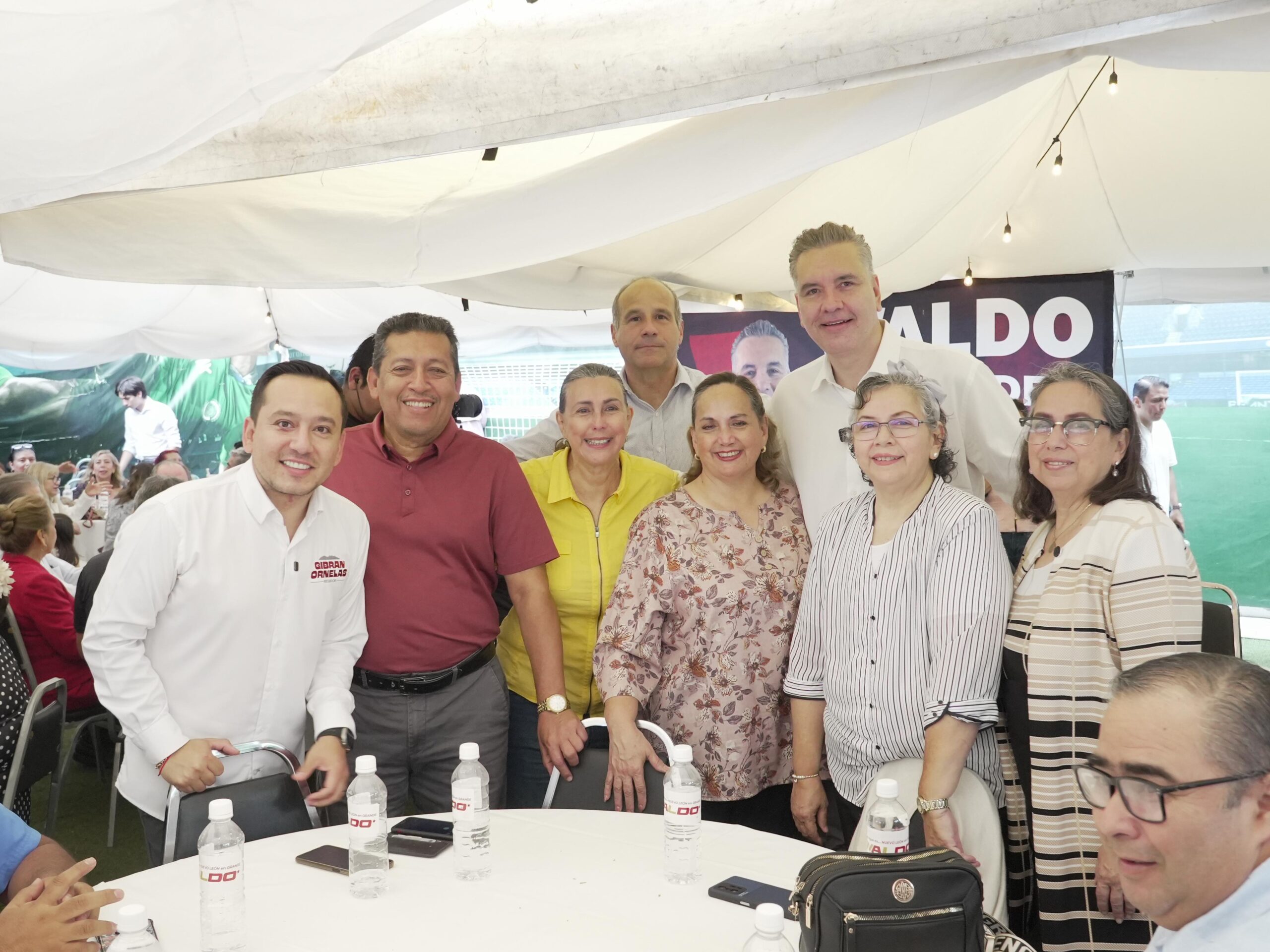 Impulsa Waldo Fernández cirugías infantiles con Fundación Casa Azul
