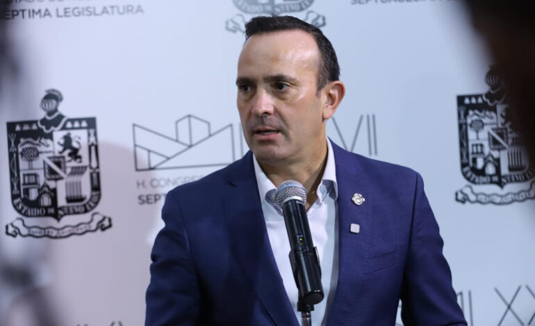 El gobernador seguirá exprimiendo a Agua y Drenaje: Carlos de la Fuente