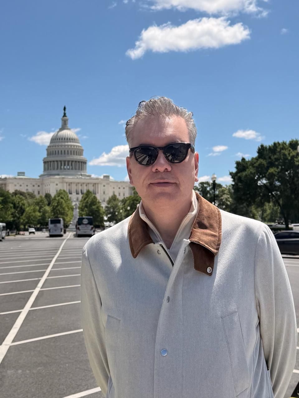 Cierra Waldo Fernández gira de trabajo en Estados Unidos