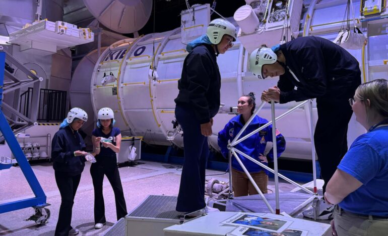 Viajan a la NASA estudiantes de bachillerato