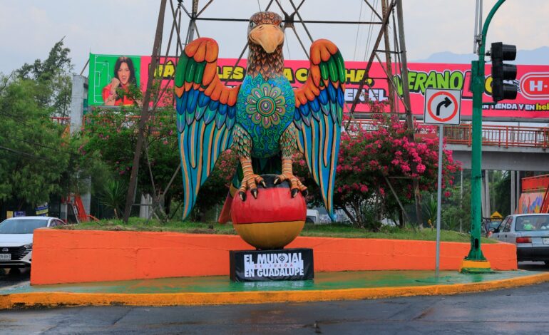 “Alebrijes Mundialistas” adornan calles de Guadalupe