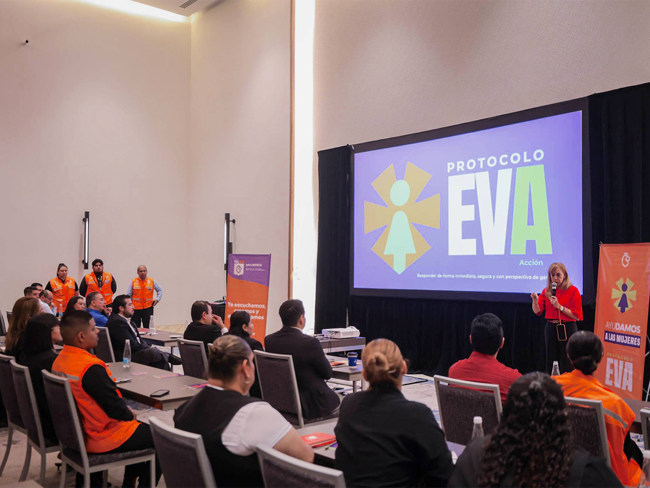 Extiende Secretaría de las Mujeres capacitación del Protocolo EVA a personal de negocios