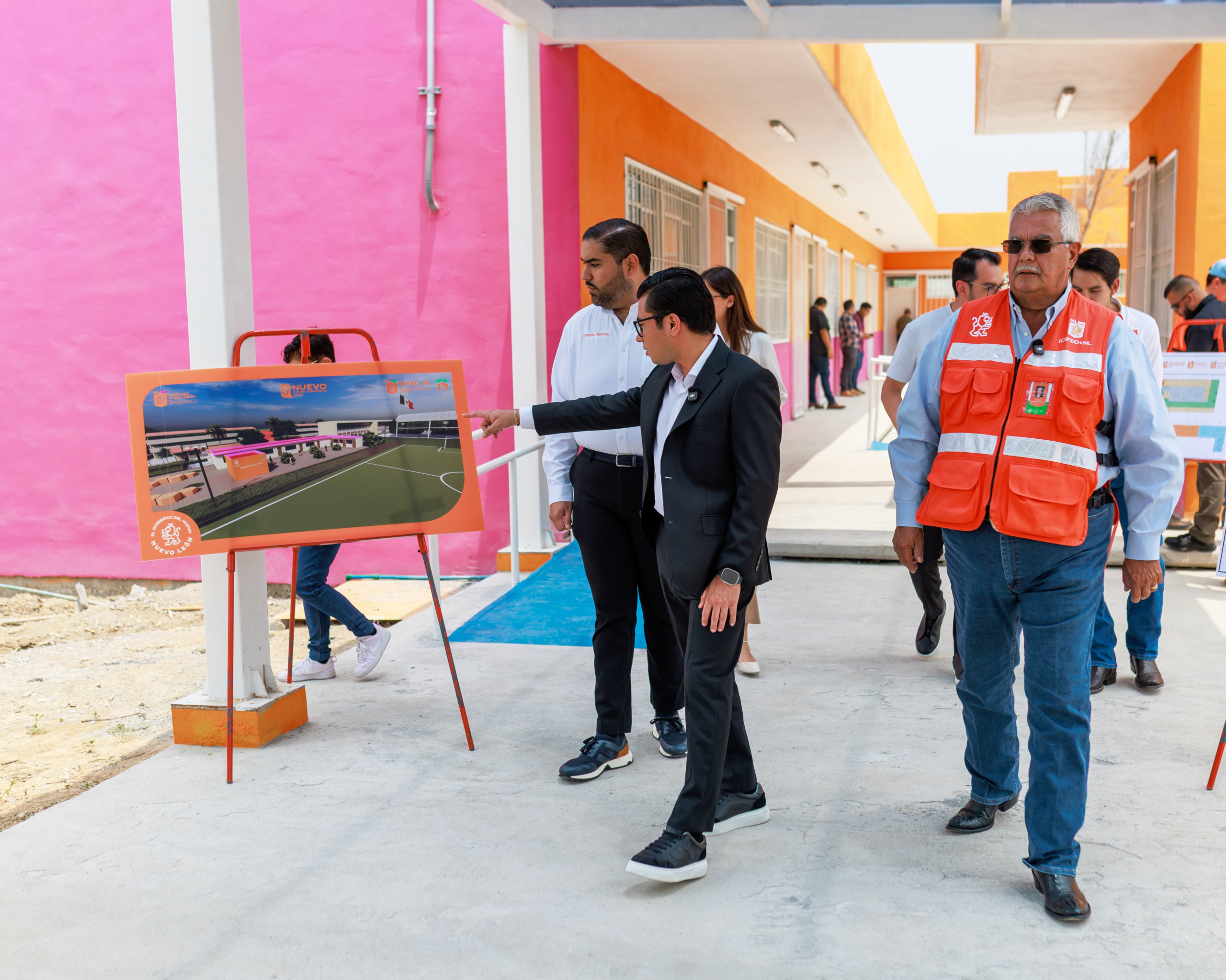 Avanza a etapa final primer centro comunitario en García; beneficiará a más de 5mil personas
