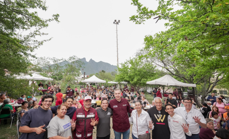 Presenta Waldo  su segundo informe en el Senado y en gira por el norte de Nuevo León