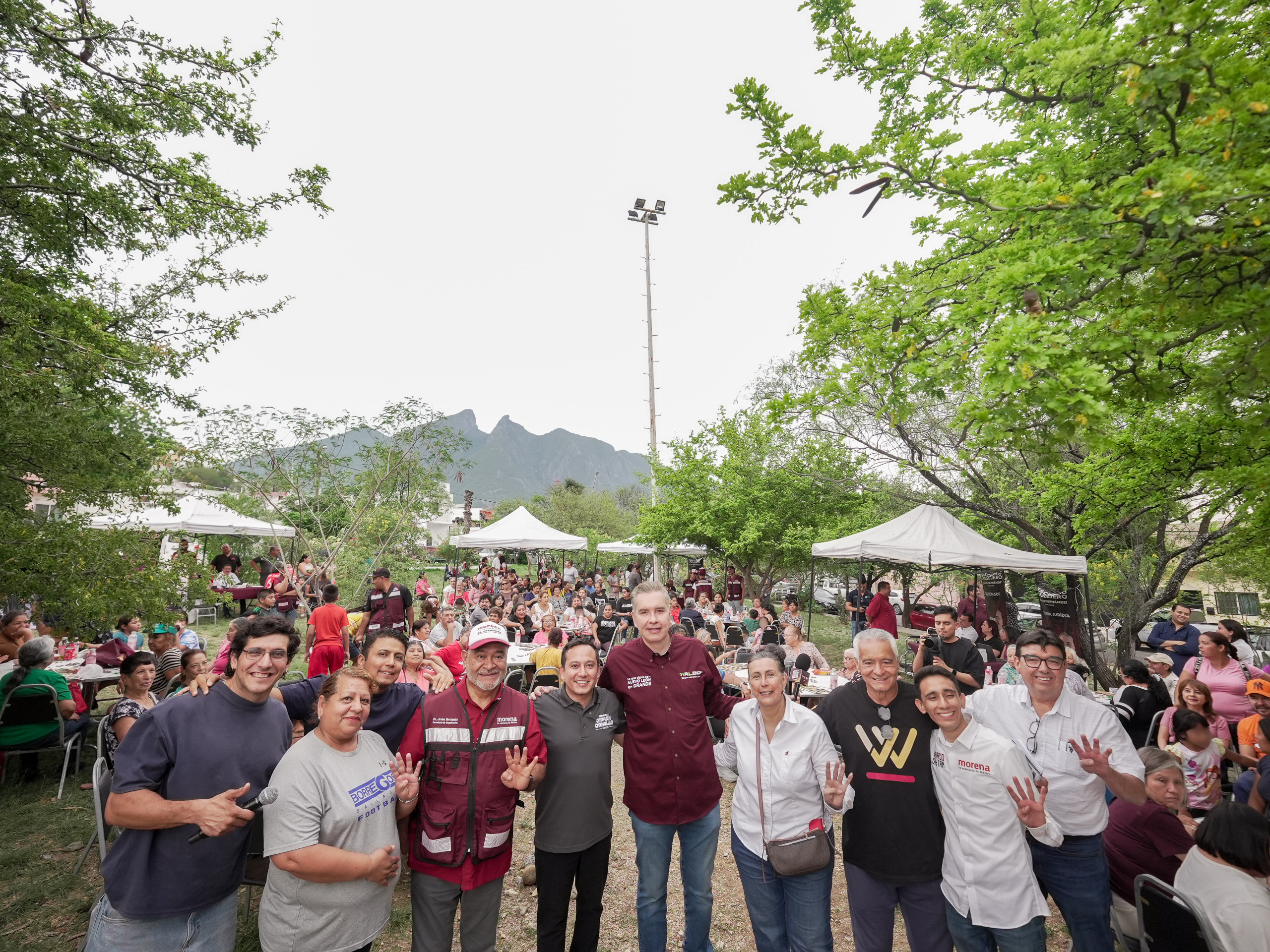 Presenta Waldo  su segundo informe en el Senado y en gira por el norte de Nuevo León
