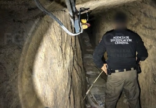 Hallan un túnel para robar gasolina a gran escala en la Agencia de Ventas de PEMEX en Santa Catarina