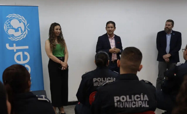 Capacita UNICEF a policías y personal delGuadalupe rumbo al Mundial 2026