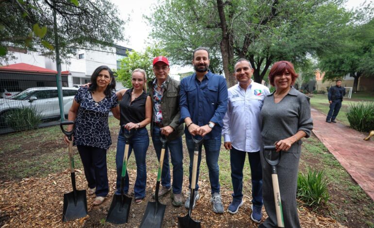 Entrega San Pedro a vecinos rehabilitación integral de parque en Valle de San Agustín