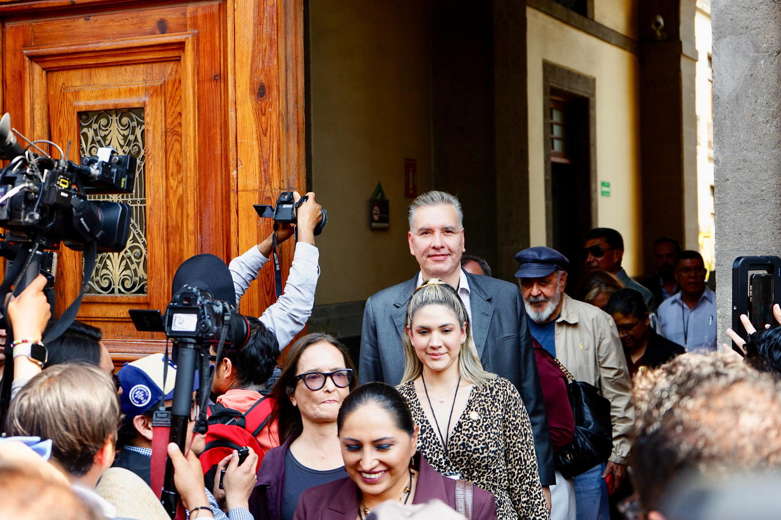 Cierran filas Morena, PT y el Verde con la Claudia Sheinbaum en defensa de la sobernia nacional
