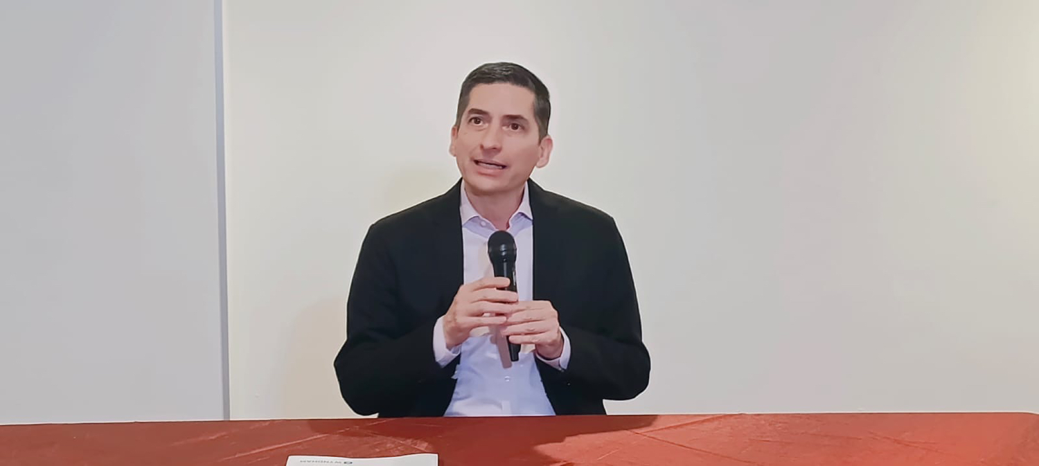 Felipe se adelanta con registro para la Coordinación estatal de Morena