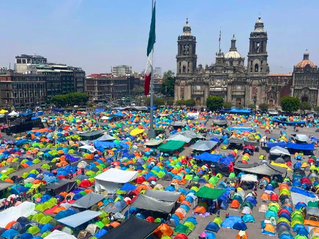 A tres días del Mundial, Segob exhorta a la Coordinadora levantar plantón en Centro Histórico