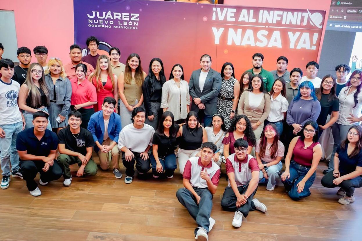 Reconoce Mónica Oyervides excelencia académica de 40 jóvenes con viaje a la NASA