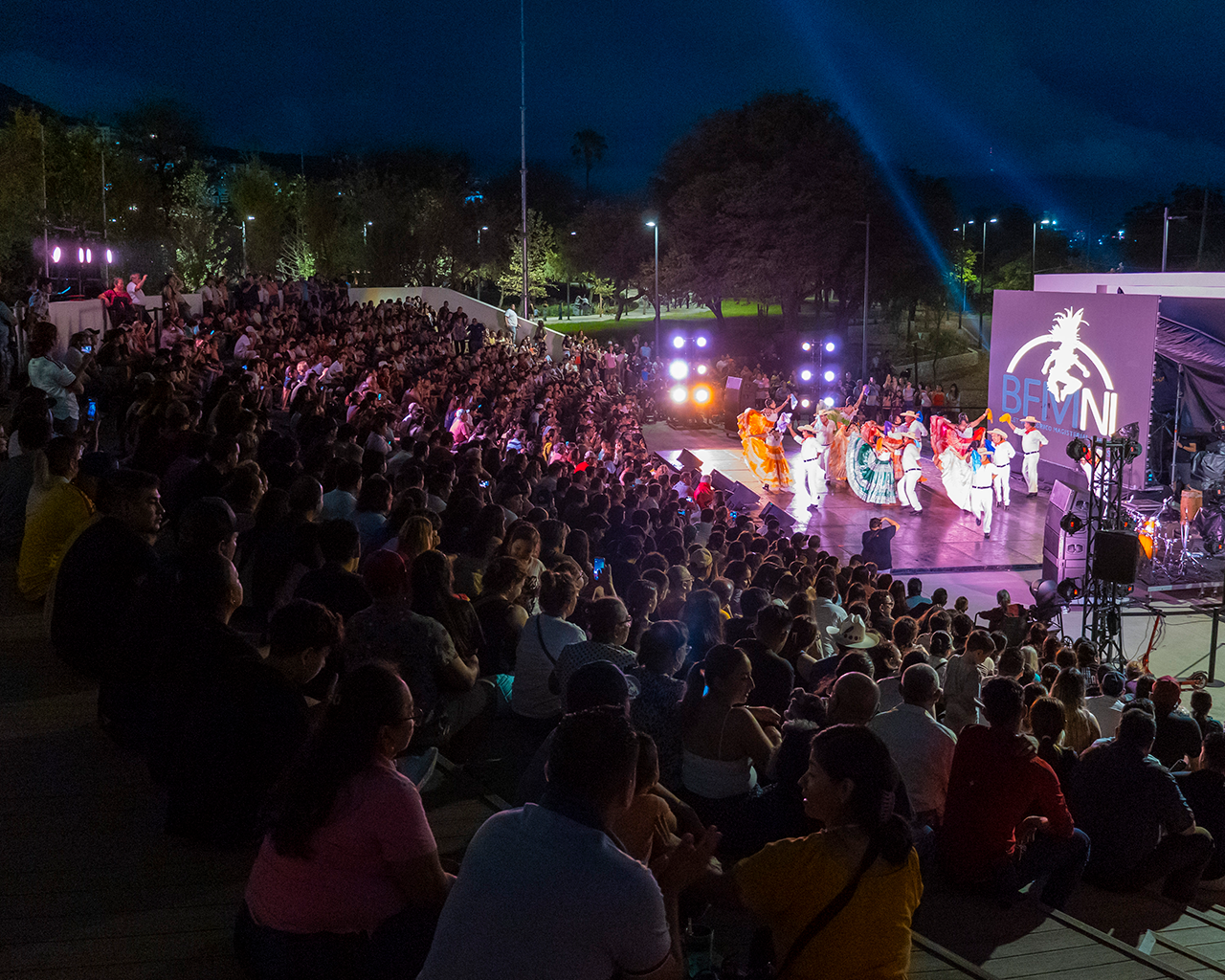 Fiesta garantizada con Arte, Cultura y Lo Nuestro en el Parque del Agua