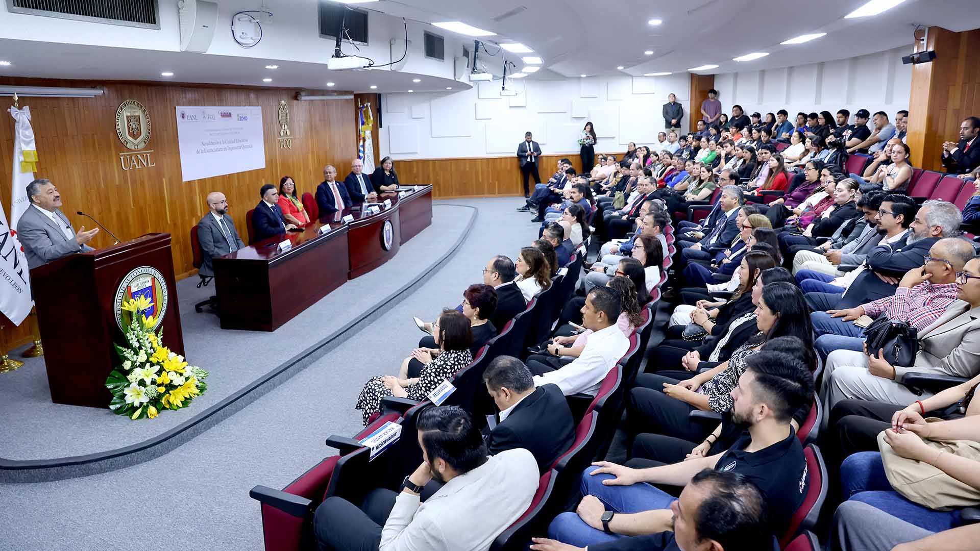 Acreditan con certificación internacional a la Licenciatura en Ingeniería Química de la UANL