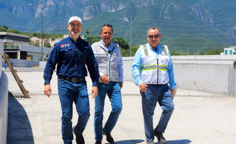 Supervisa Adrián de la Garza construcción de puente vehicular “La Rioja”