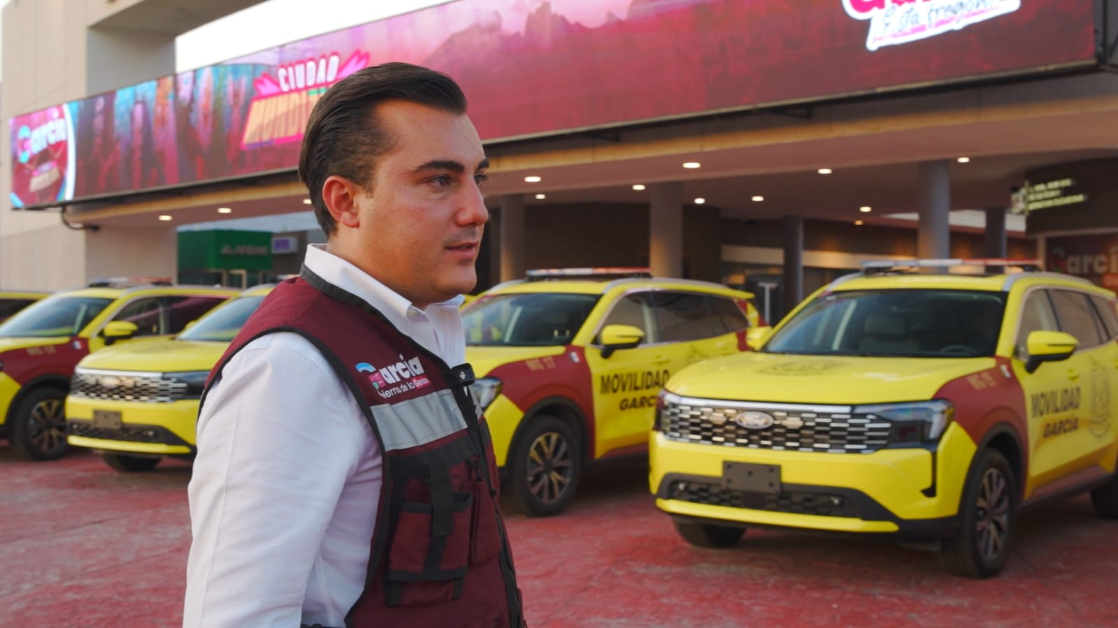 Integra García 20 nuevas unidades al servicio de la comunidad