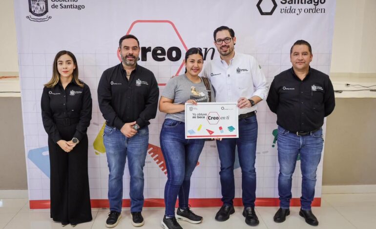Incrementa David de la Peña número de beneficiados de beca «Creo en Ti»