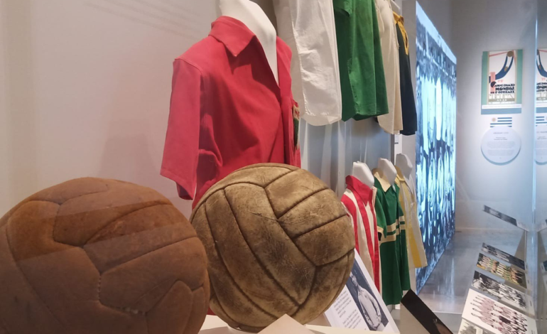 El mundo mira un balón en el Museo de Historia Mexicana