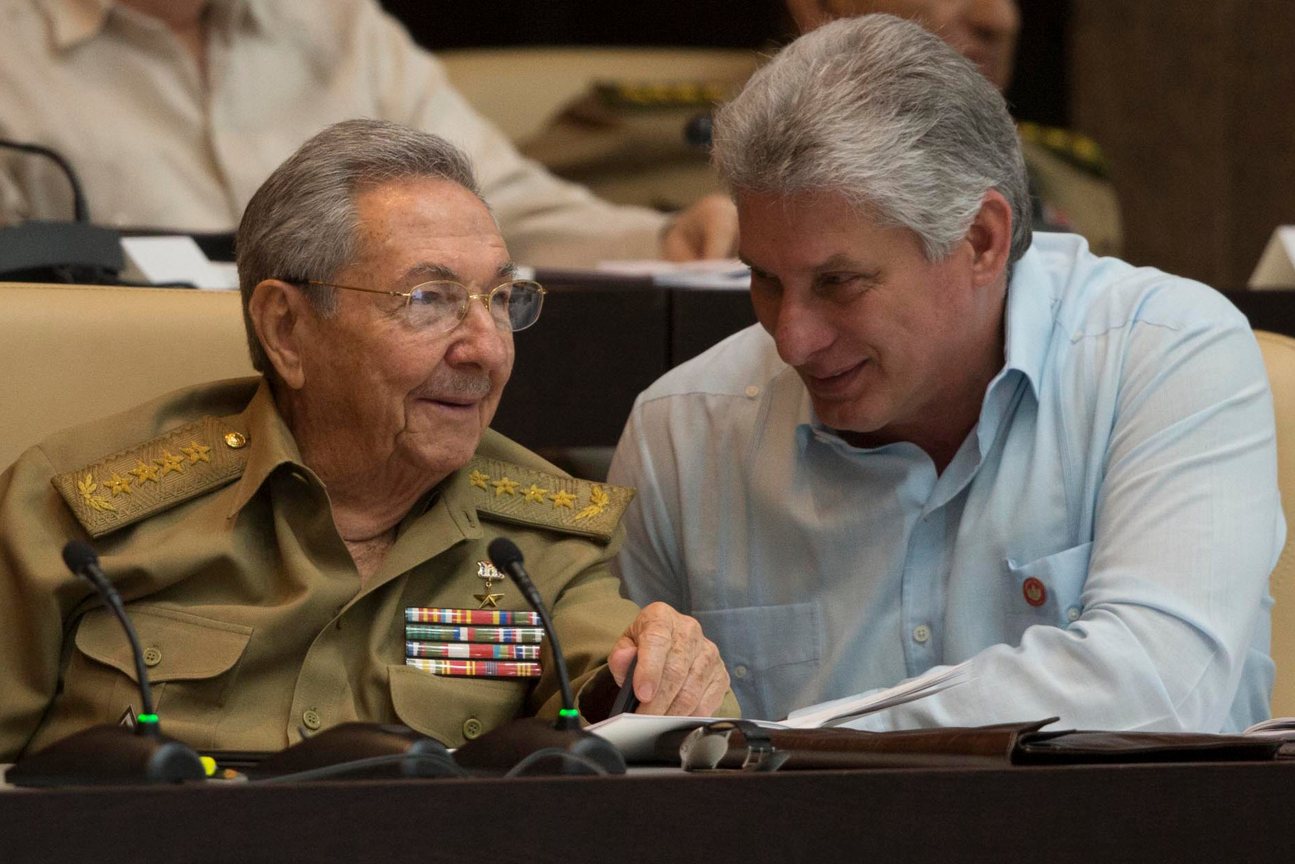 Advierte Cuba que se defenderá contra acciones de EU