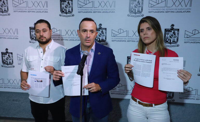 Sin dos diputados de MORENA, aprueban nuevo juicio político contra Samuel