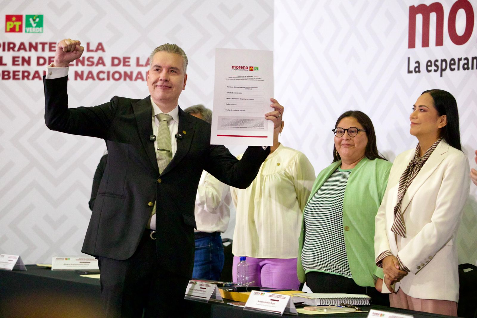 Ofrece Waldo a NL un gobierno serio y con sentido social