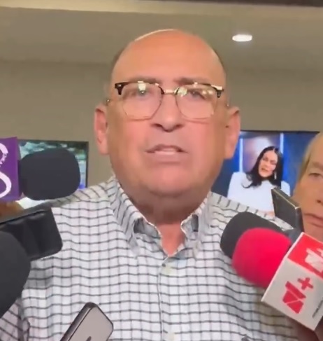 “Es un viejo metiche”: Responde Moreira a AMLO