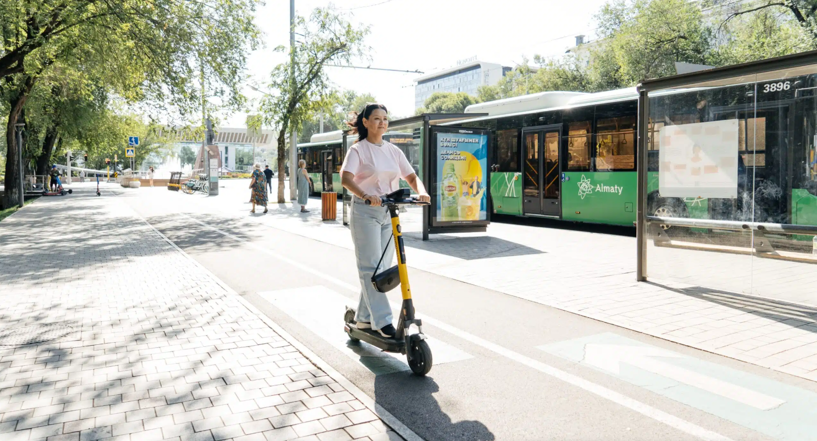 Activan nueva flotilla de Scooter para servicio público en Monterrey