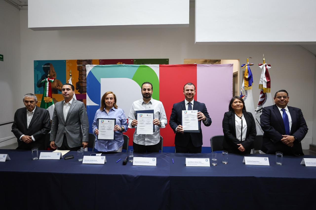 Unen fuerzas San Pedro y la UANL para profesionalizar a servidores públicos