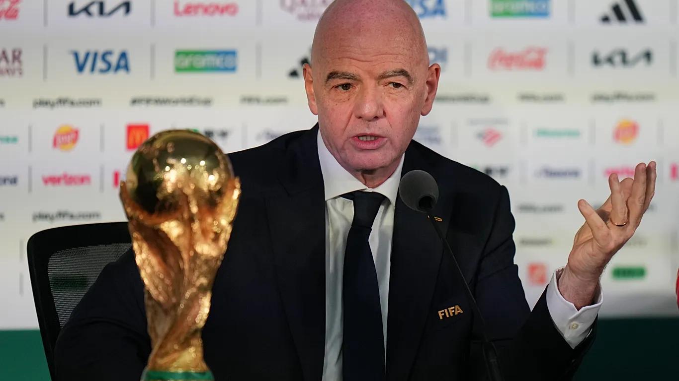 España podría quedarse sin Mundial si la FIFA privatiza las competiciones: UEFA lanza ultimátum