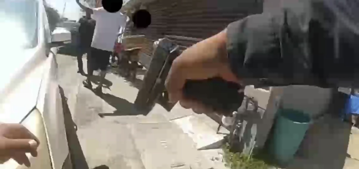 Detienen policías a hombre que portaba arma de fuego