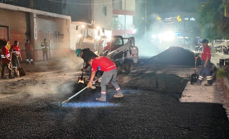 Rehabilita Monterrey avenida María de Jesús Candia en colonia Álvaro Obregón