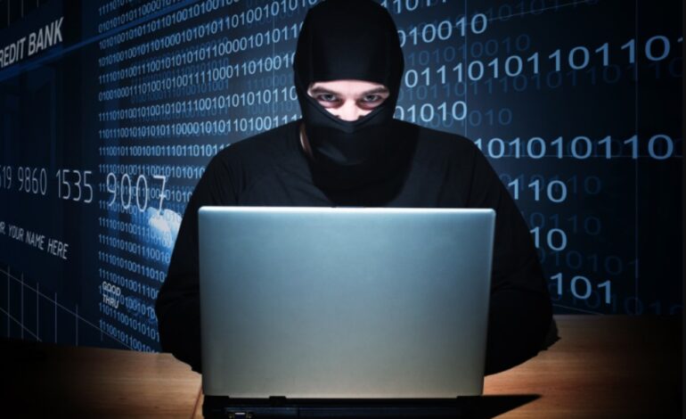 Buscan endurecer castigo por amenazas en redes sociales y medios digitales