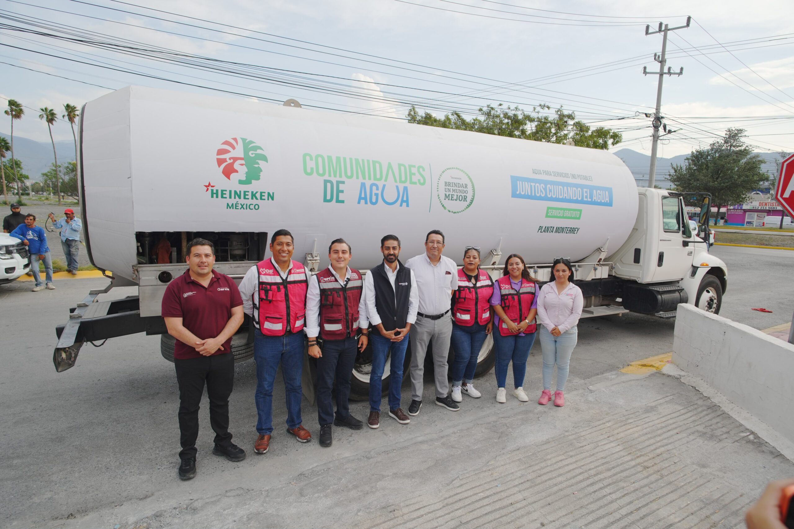 Empresas y alcaldes de NL, Hidalgo y EdoMex muestran su solidaridad con García ante crisis del agua