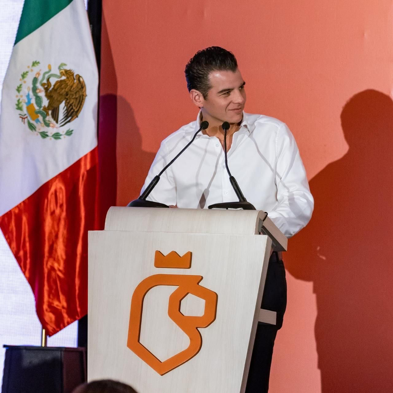 Centros Comunitarios fortalecen oportunidades de desarrollo para las familias neoleonesas: Miguel Flores