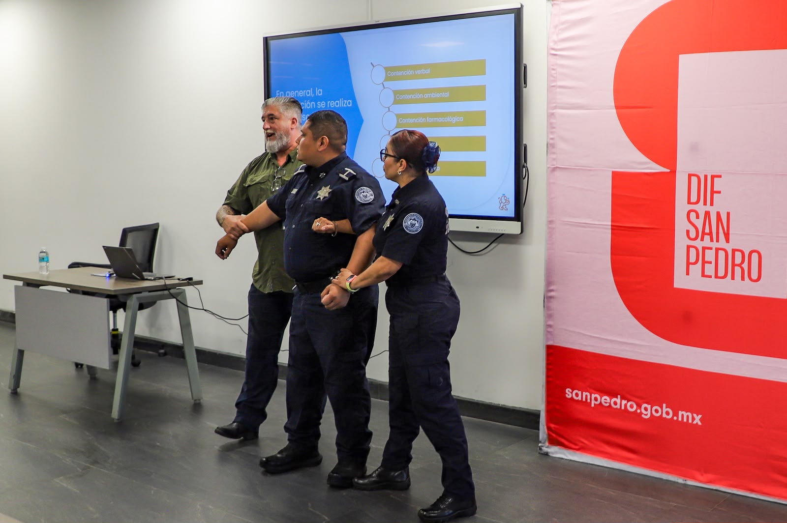 Prepara San Pedro a personal para atención de crisis de salud mental