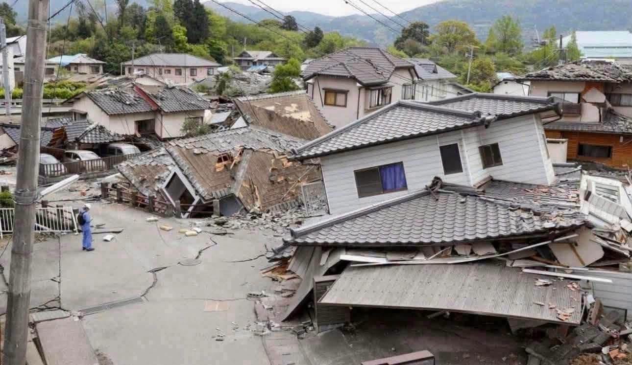 Reporta Japón 18 muertes tras terremoto; sigue búsqueda de personas desaparecidas