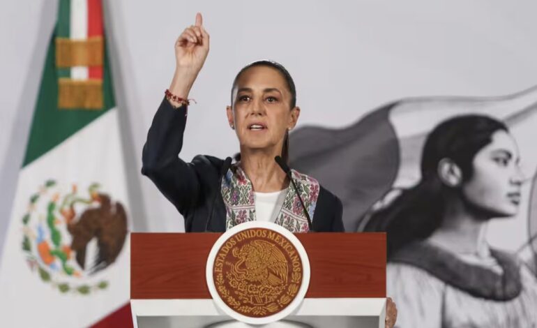 “Es seguro visitar el país, no tiene ningún problema”: Sheinbaum tras alerta de Inglaterra sobre riesgos