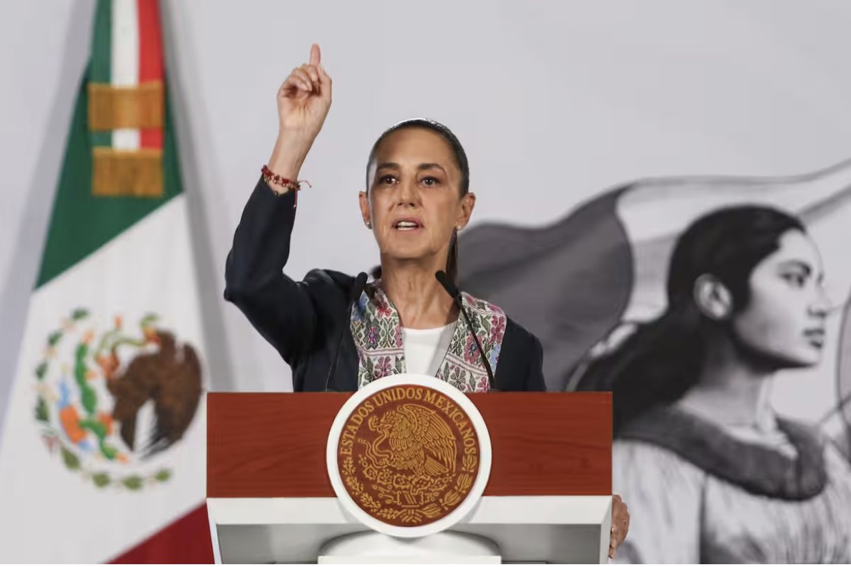 “Es seguro visitar el país, no tiene ningún problema”: Sheinbaum tras alerta de Inglaterra sobre riesgos