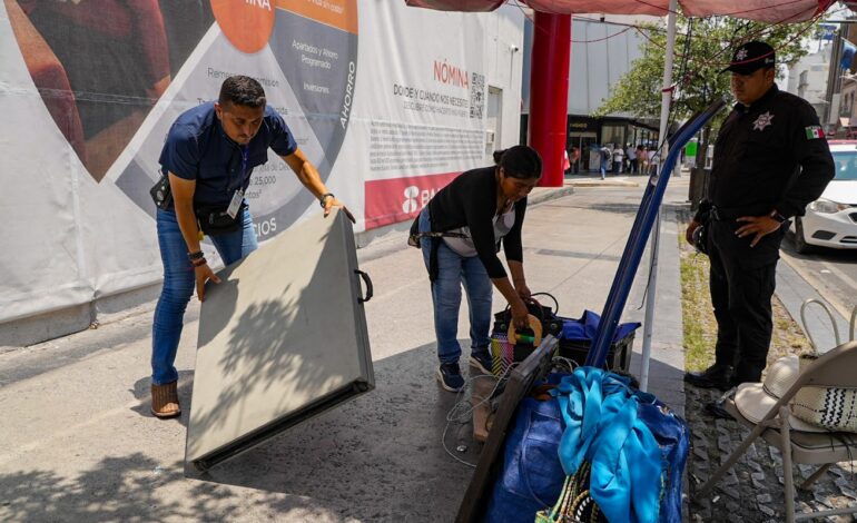 Realiza Dirección de Comercio 84 decomisos en Centro de Monterrey