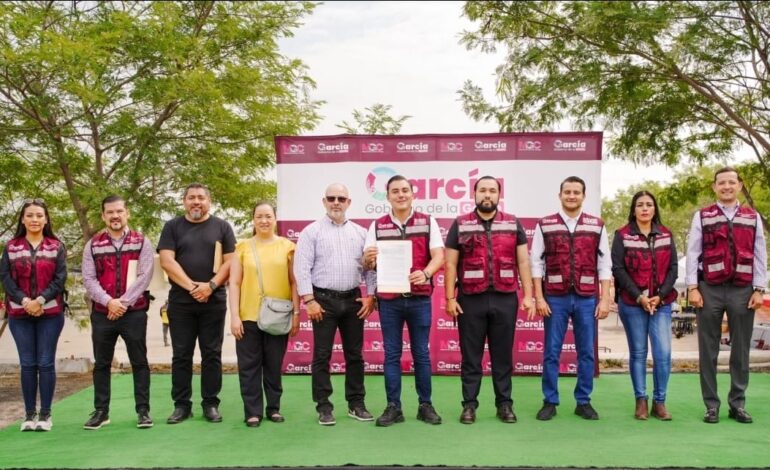 Inaugura García el primer Food Park Municipal en sector Jardín de las Lomas