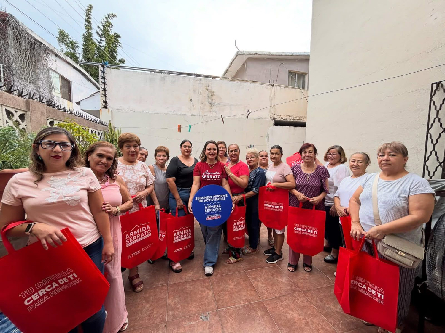 Rinde Armida Serrato segundo informe en colonias del Distrito 3